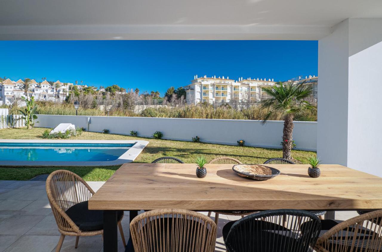 Villa Moderne Proche De La Mer มานิลบา ภายนอก รูปภาพ