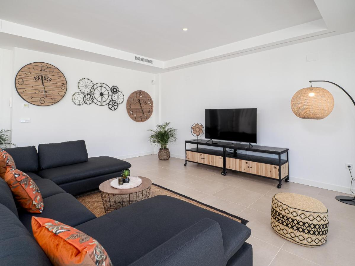 Villa Moderne Proche De La Mer มานิลบา ภายนอก รูปภาพ
